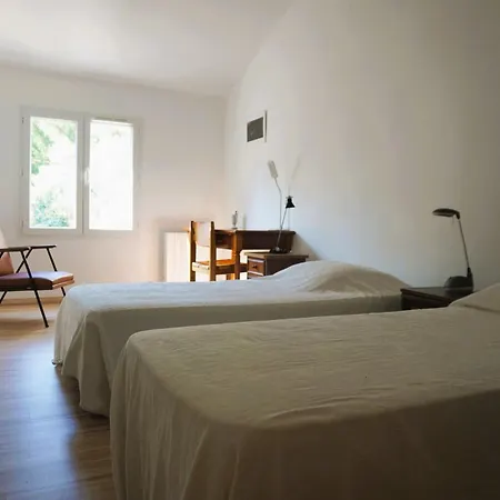 Le Seminaire Tres Grande Maison Pour 10 Personnes * Fitou