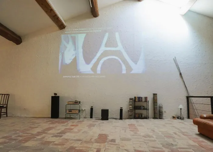 Le Seminaire בית נופש